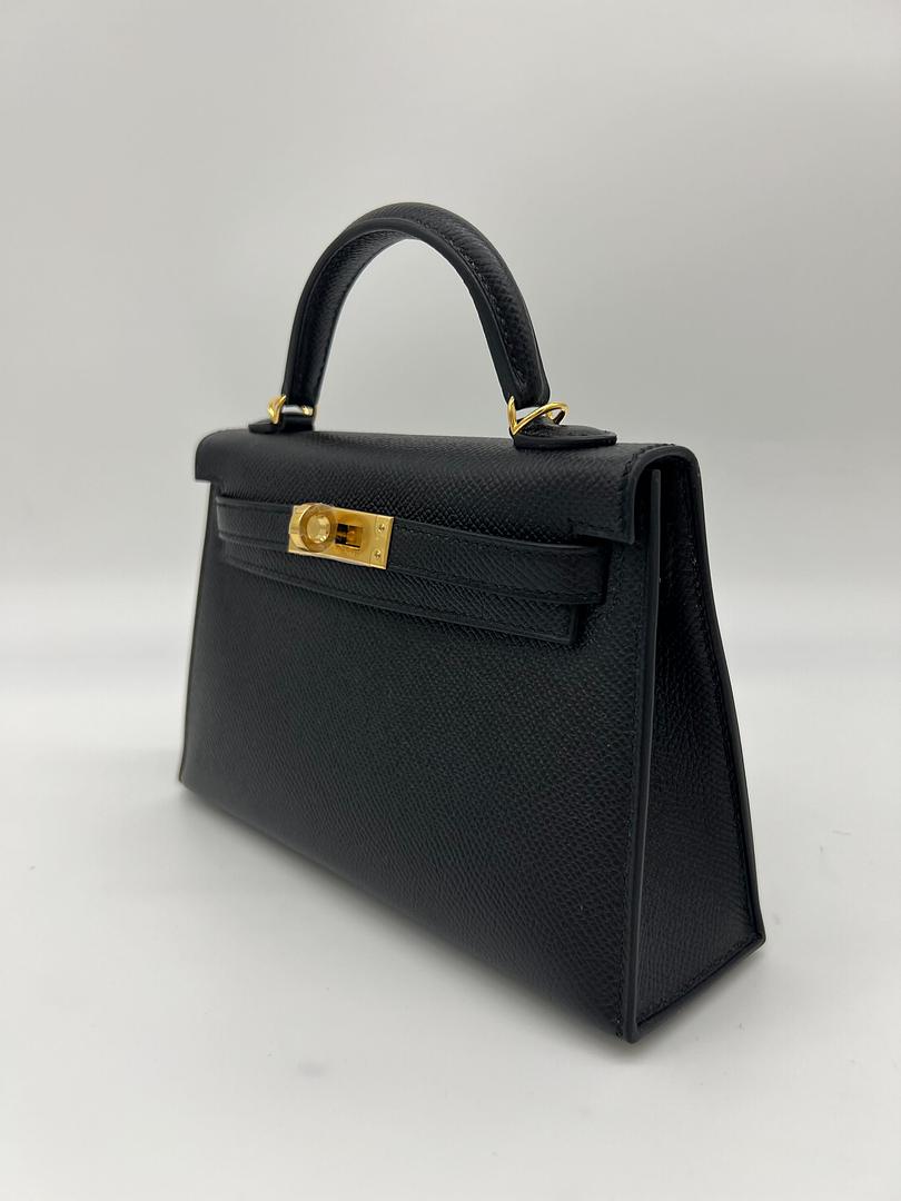 Kelly 20 Epsom Noir Gold Hardware Kelly 20 Epsom Noir Gold Hardware