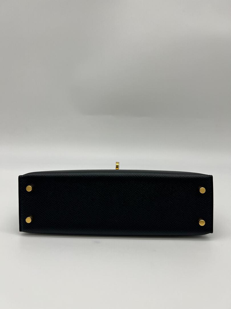 Kelly 20 Epsom Noir Gold Hardware Kelly 20 Epsom Noir Gold Hardware