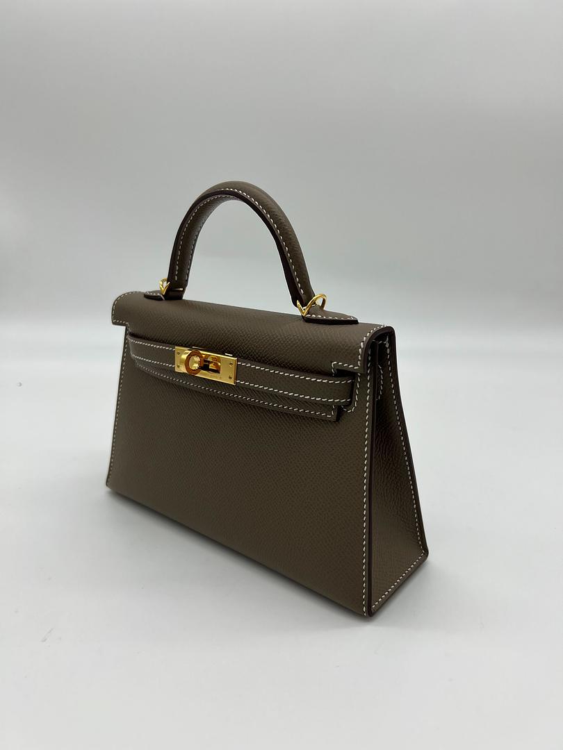 Kelly 20 Epsom Etoupe Gold Hardware Kelly 20 Epsom Etoupe Gold Hardware