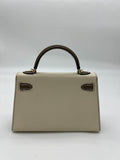 Kelly 20 Epsom Nata Etoupe Gold Hardware Kelly 20 Epsom Nata Etoupe Gold Hardware