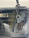Kelly 28 Crocodile Niloticus Lisse Bleu Marine Palladium Hardware Kelly 28 Crocodile Niloticus Lisse Bleu Marine Palladium Hardware