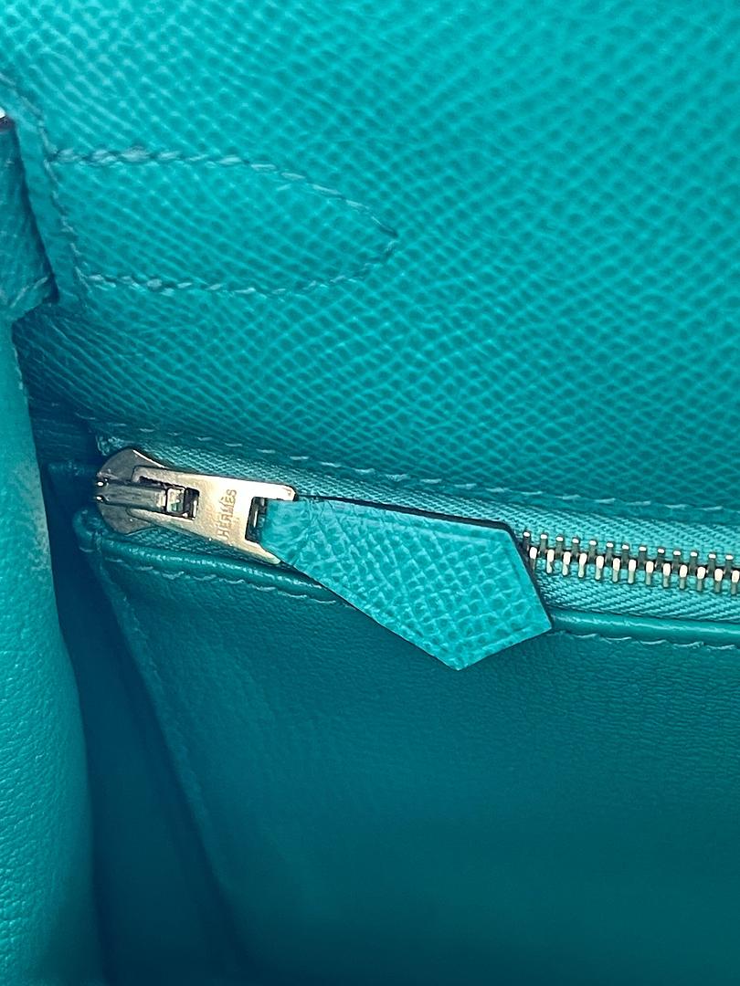 Kelly 28 Epsom Vert Jade Gold Hardware Kelly 28 Epsom Vert Jade Gold Hardware