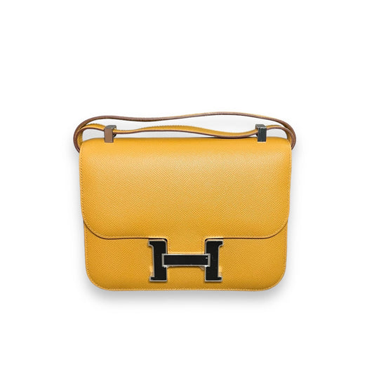 Constance 24 Epsom Sesame Noir Laque Hardware