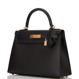 Kelly 28 Epsom Noir Gold Hardware Kelly 28 Epsom Noir Gold Hardware